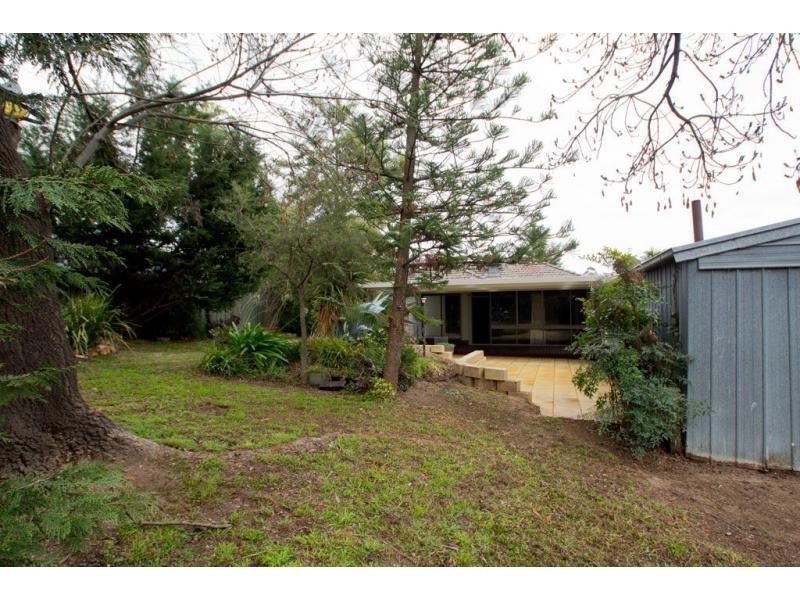 82 Maple Street, Golden Square VIC 3555