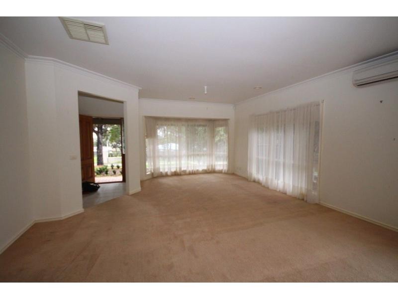 3 Whittington Court, Strathdale VIC 3550