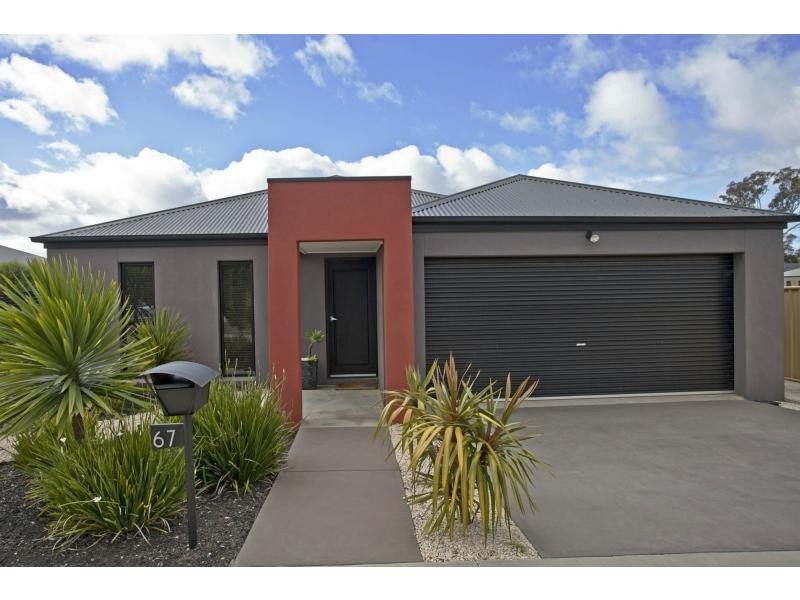 67 Bassett Drive, Strathfieldsaye VIC 3551