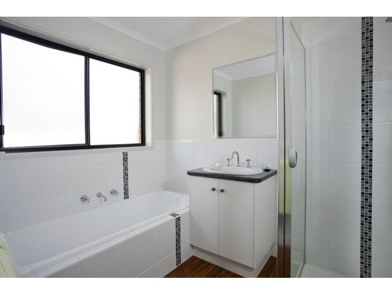 67 Bassett Drive, Strathfieldsaye VIC 3551