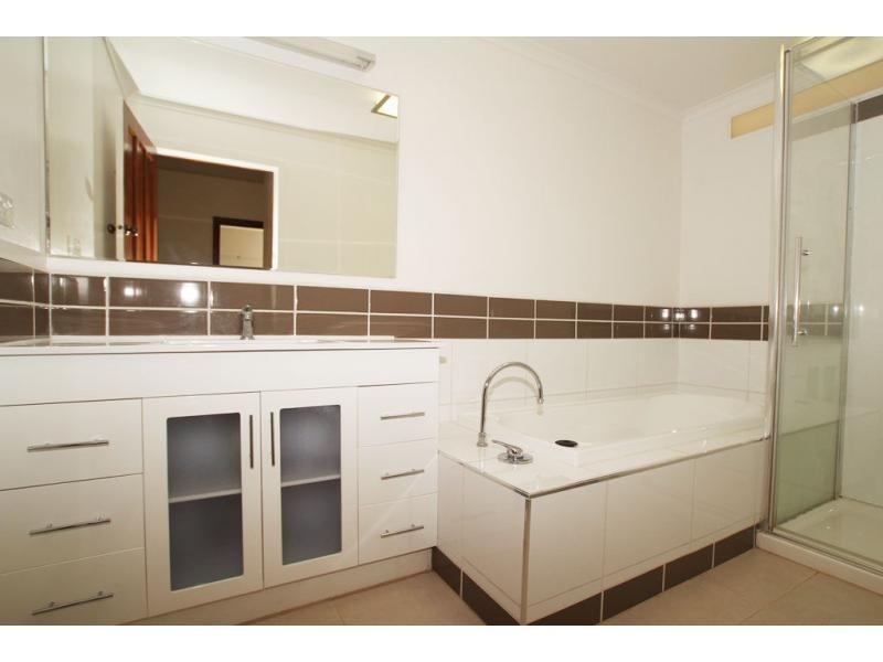 Golden Square VIC 3555