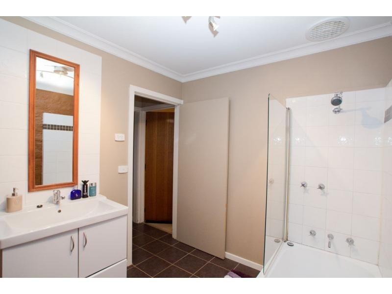 L1  20 Viola Road, Huntly VIC 3551