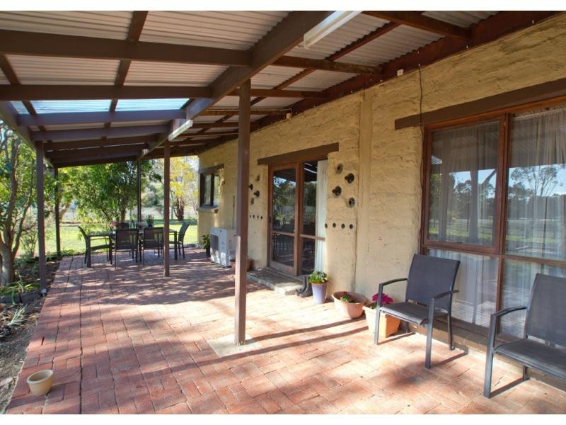 L1  20 Viola Road, Huntly VIC 3551