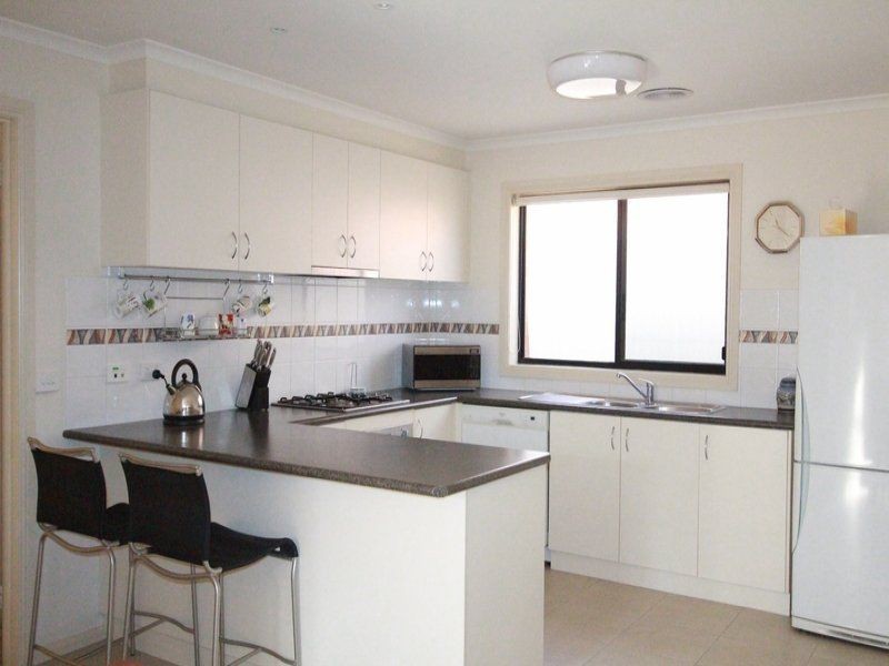 15 Clarke Street, Kennington VIC 3550