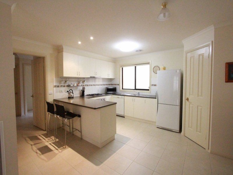 15 Clarke Street, Kennington VIC 3550