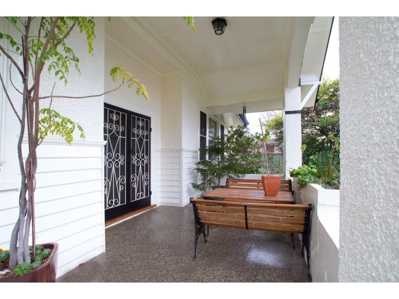 58 Carpenter Street, Quarry Hill VIC 3550