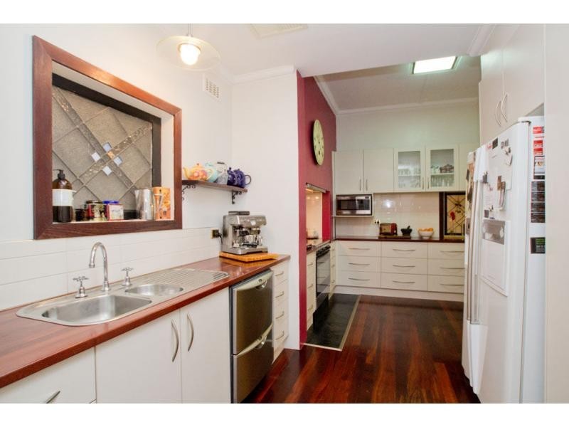58 Carpenter Street, Quarry Hill VIC 3550
