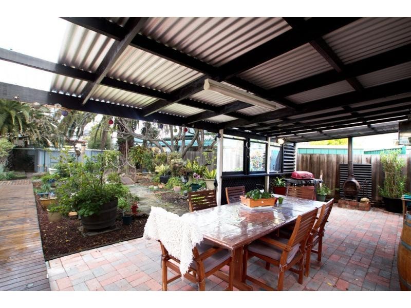 58 Carpenter Street, Quarry Hill VIC 3550