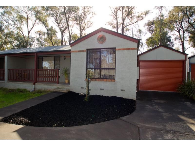 Flora Hill VIC 3550