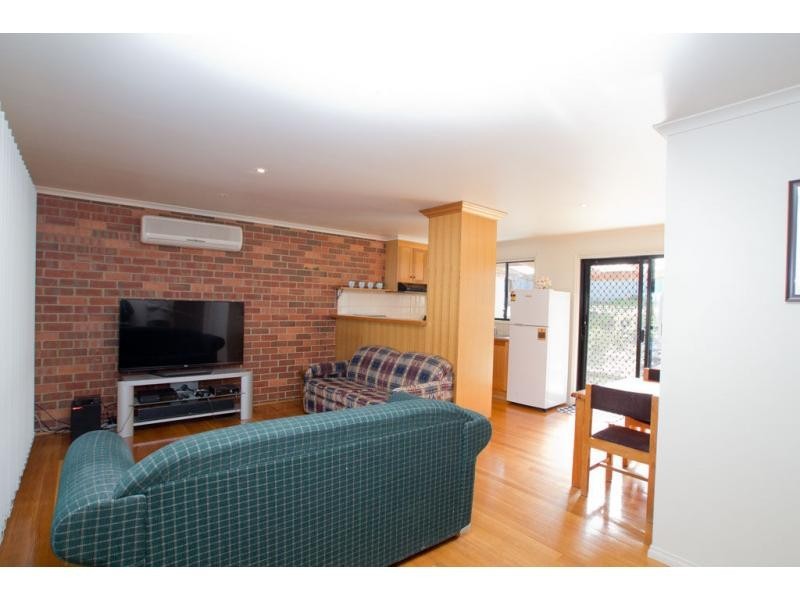 Flora Hill VIC 3550