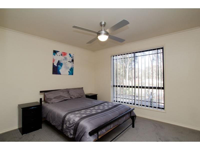 Flora Hill VIC 3550