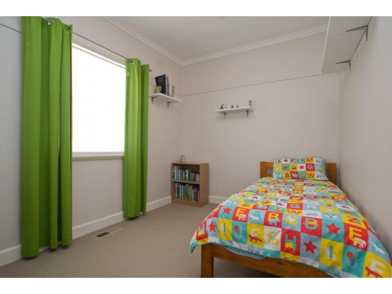 26 Maple Street, Golden Square VIC 3555