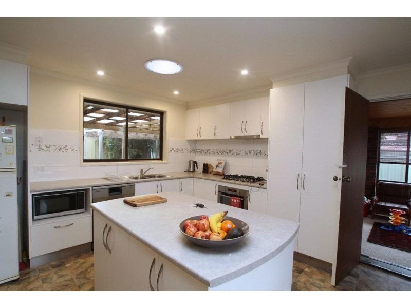 10 Orlando Street, Eaglehawk VIC 3556
