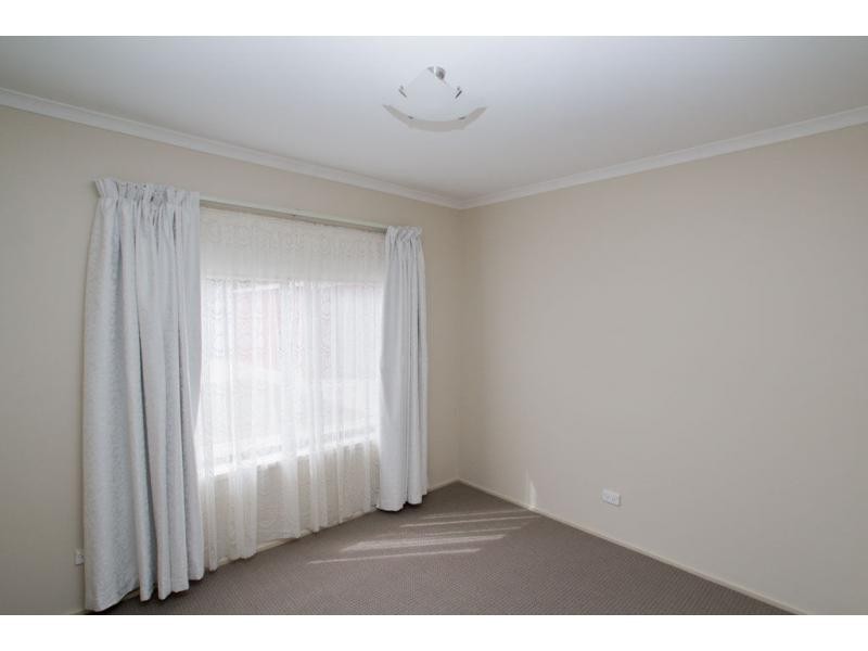 25 Robertson Street, Epsom VIC 3551