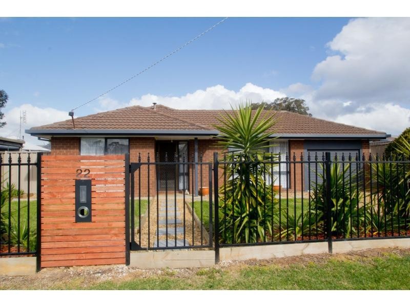 22 Arblaster Street, California Gully VIC 3556