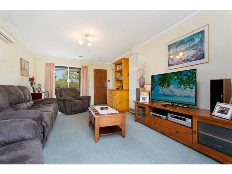 7 Wallaby Avenue, Kangaroo Flat VIC 3555