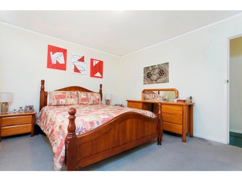 7 Wallaby Avenue, Kangaroo Flat VIC 3555