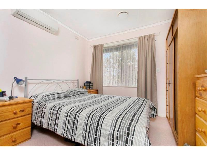 7 Wallaby Avenue, Kangaroo Flat VIC 3555