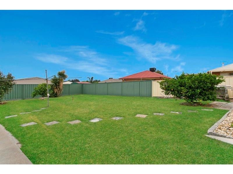 7 Wallaby Avenue, Kangaroo Flat VIC 3555