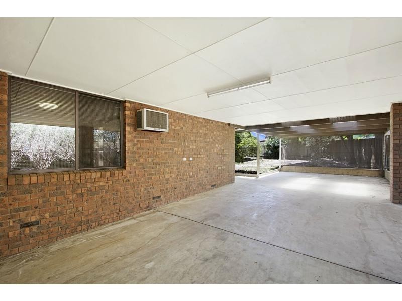 6 Clee Crescent, Strathdale VIC 3550