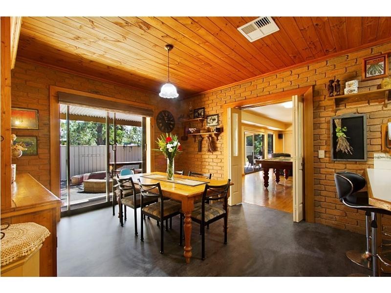 330 Station Street, Epsom VIC 3551