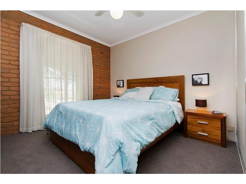 330 Station Street, Epsom VIC 3551