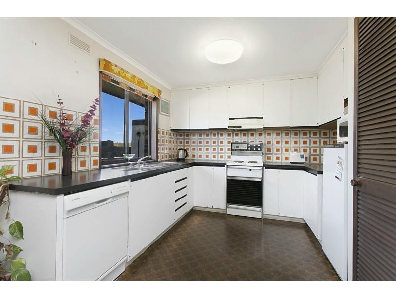 9 Molesworth Road, Kangaroo Flat VIC 3555