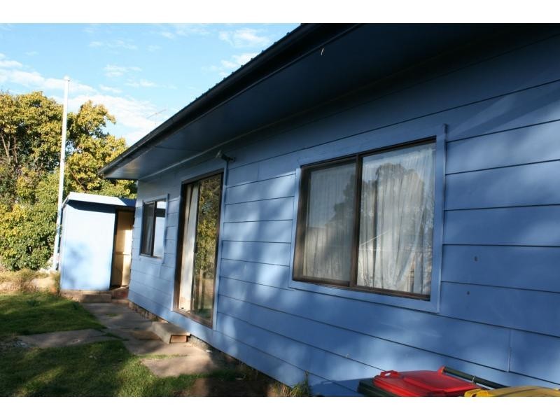15 Station Street, Marulan NSW 2579