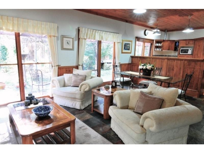 52 Garland Road, Bundanoon NSW 2578