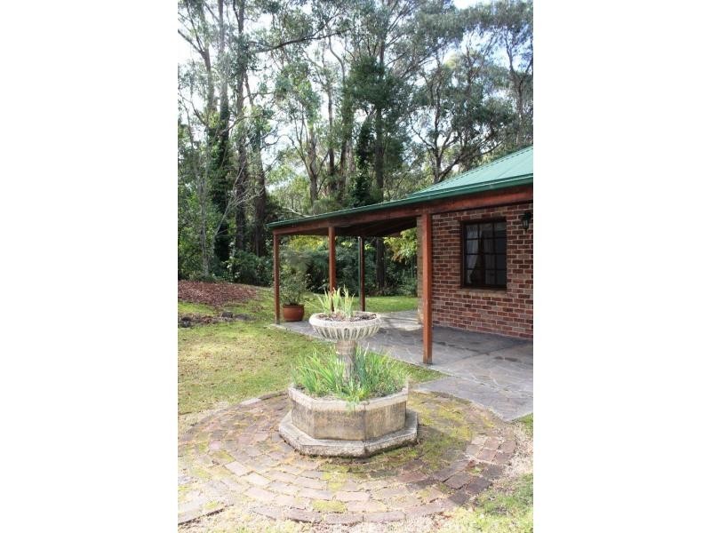 52 Garland Road, Bundanoon NSW 2578