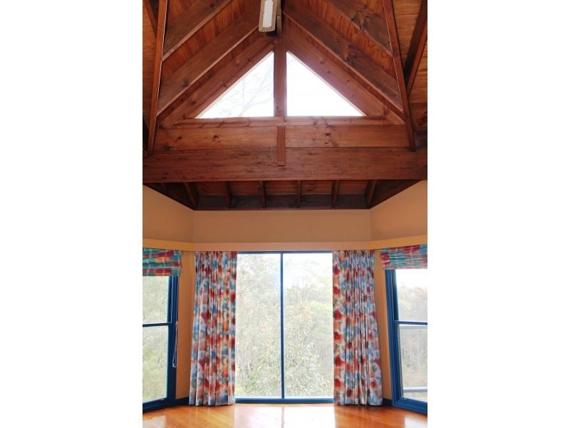 11 Ben Nevis Circuit, Bundanoon NSW 2578