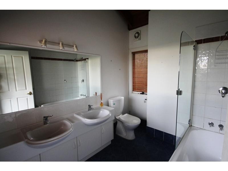 11 Ben Nevis Circuit, Bundanoon NSW 2578