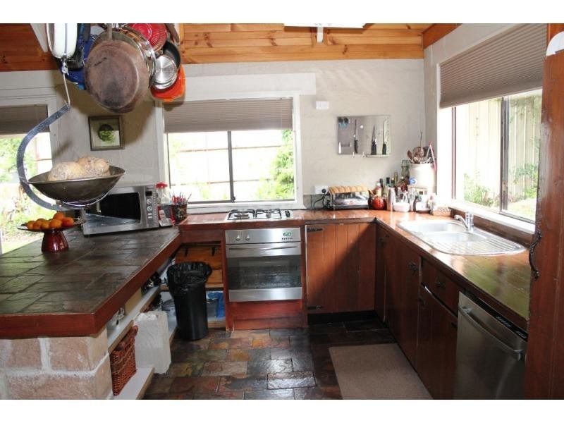 15 Old Wingello Road, Bundanoon NSW 2578