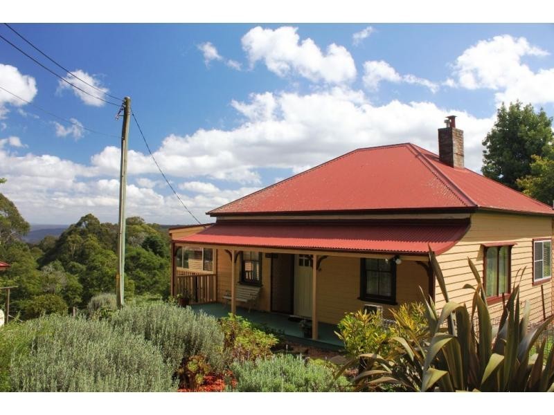 2 Victoria Street, Bundanoon NSW 2578