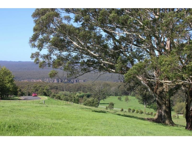 4 Evelyn Avenue, Bundanoon NSW 2578