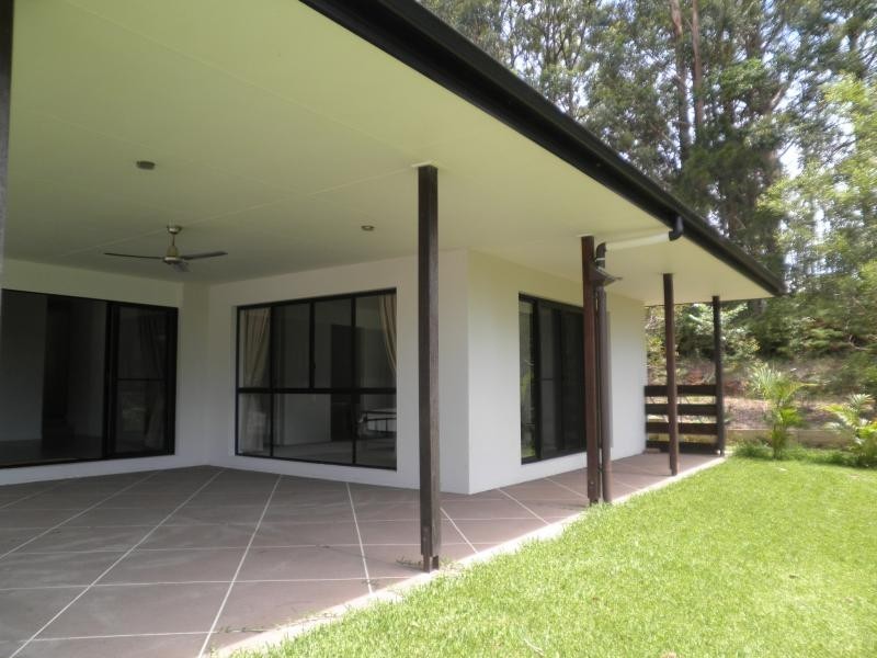 26 The Parkway Place, Mapleton QLD 4560