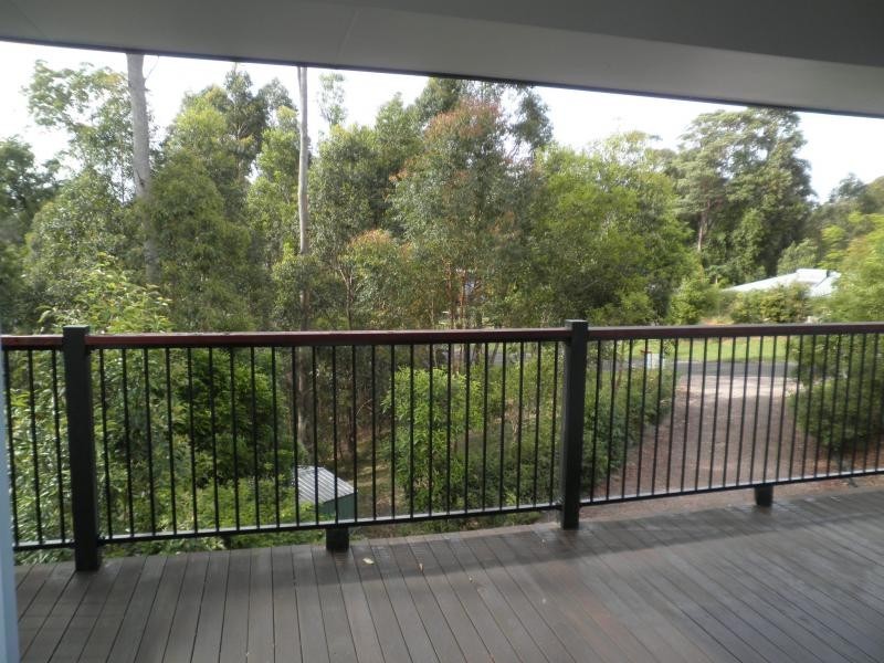 27 Leigha Place, Kureelpa QLD 4560