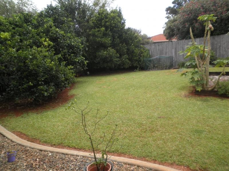 13 Rainbow Park Drive, Mapleton QLD 4560