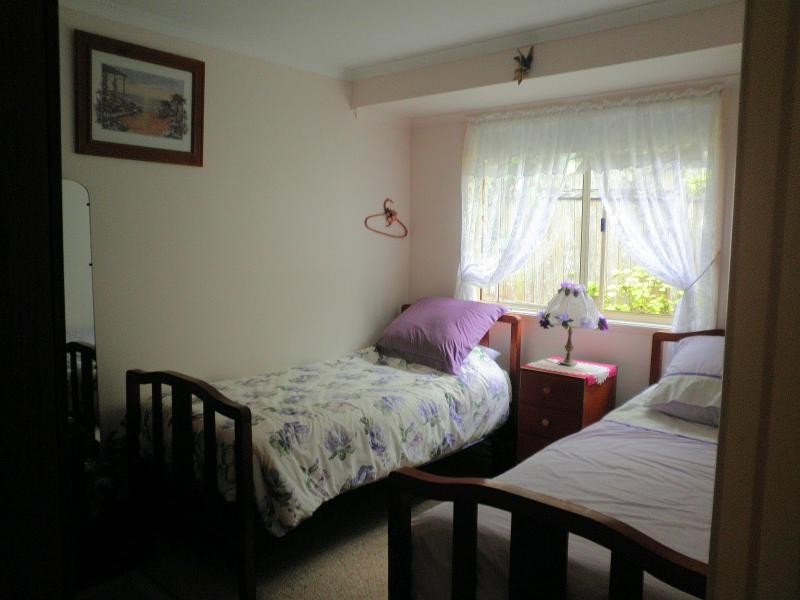 13 Rainbow Park Drive, Mapleton QLD 4560