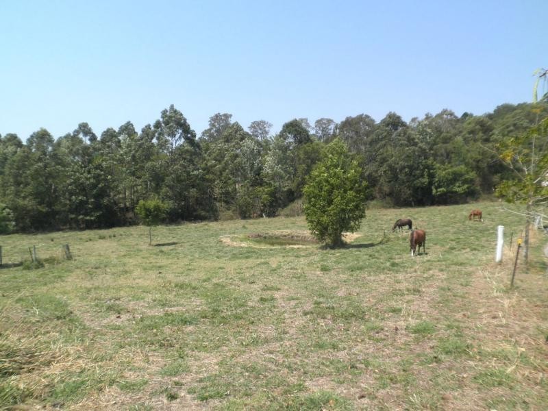 86 Spring Pasture Drive, Mapleton QLD 4560