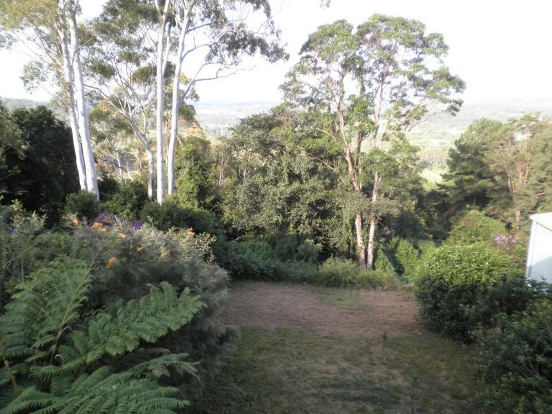 12 Lantana Lane, Mapleton QLD 4560