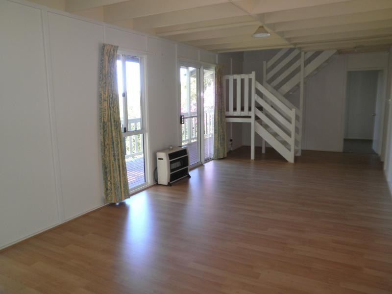 19 Deodar Court, Mapleton QLD 4560