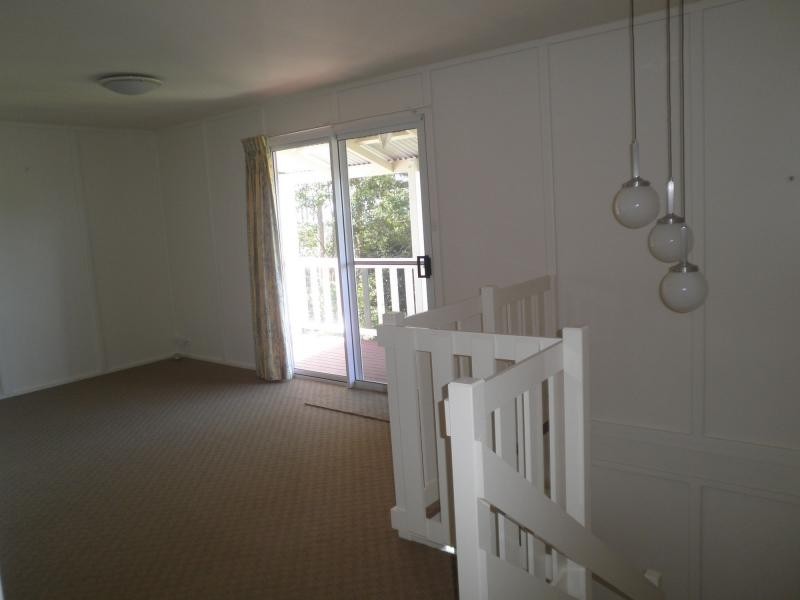 19 Deodar Court, Mapleton QLD 4560