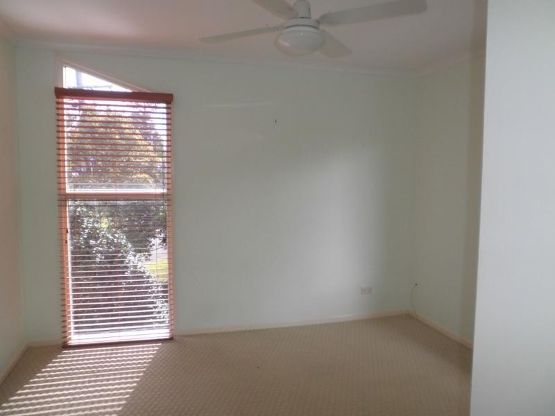 38 Post Office Road, Mapleton QLD 4560