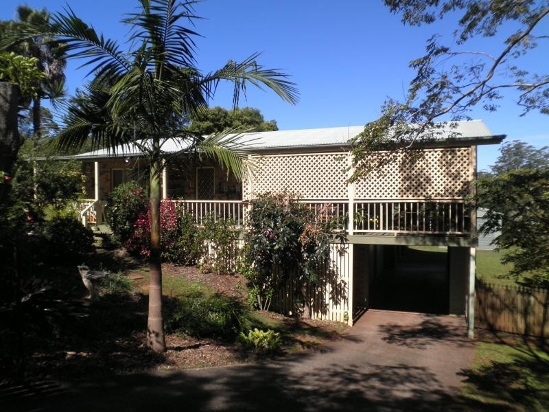 12 Wilga Court, Mapleton QLD 4560