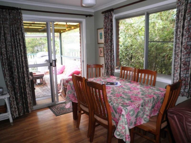 18 Azalea Street, Mapleton QLD 4560