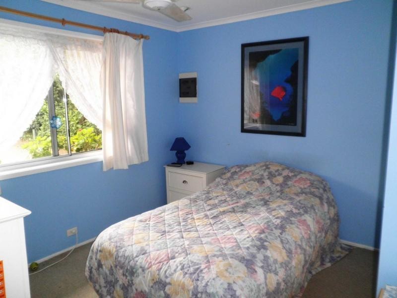 18 Azalea Street, Mapleton QLD 4560