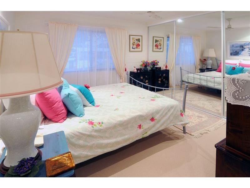 15 Crystal Street, Mapleton QLD 4560