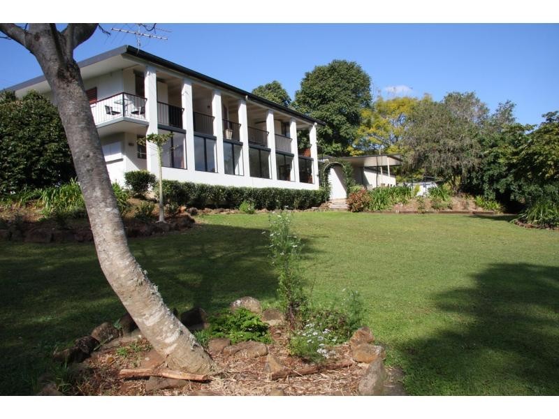 52 Mapleton Falls Road, Mapleton QLD 4560