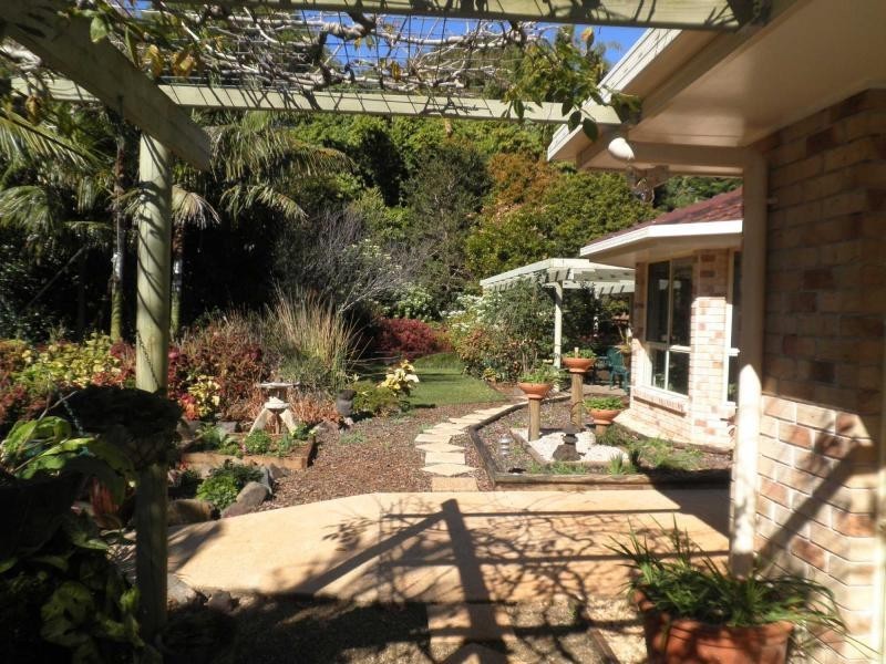 32 Glen Eden Court, Flaxton QLD 4560